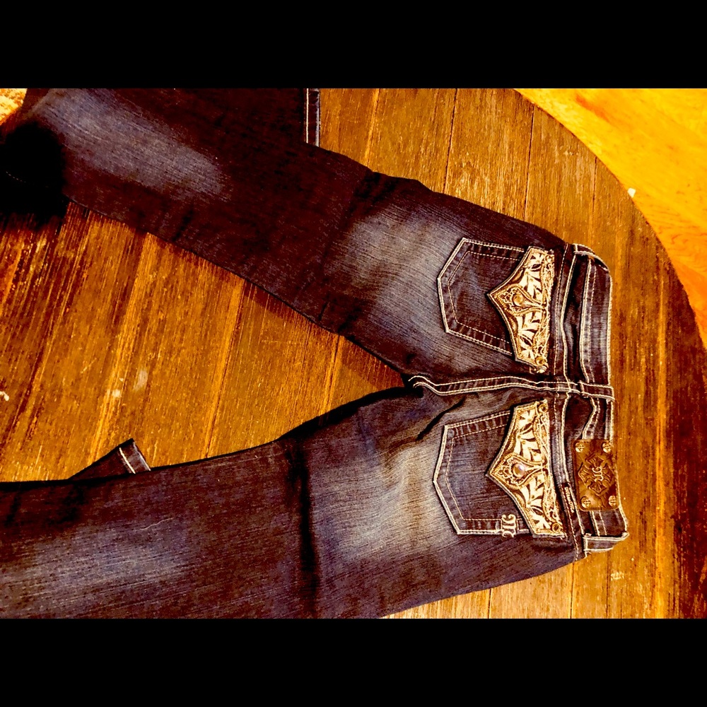 Miss Me jeans like new hardly warn